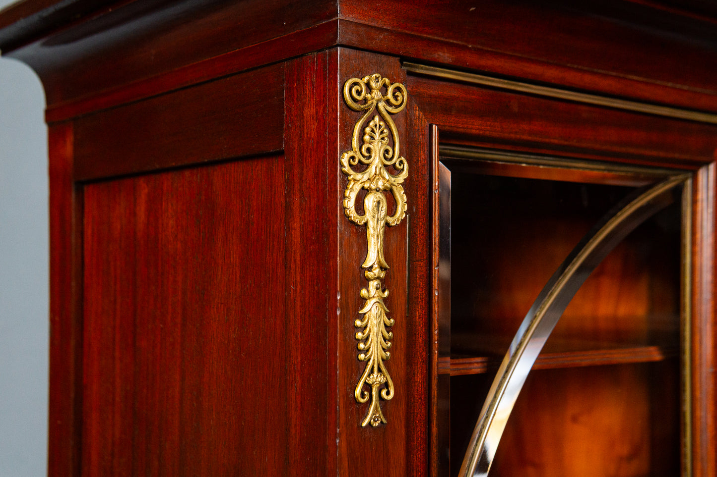 Vertiko Anrichte Schrank Kommode Sideboard Regal Antik MÖBLINGER 2412_0401