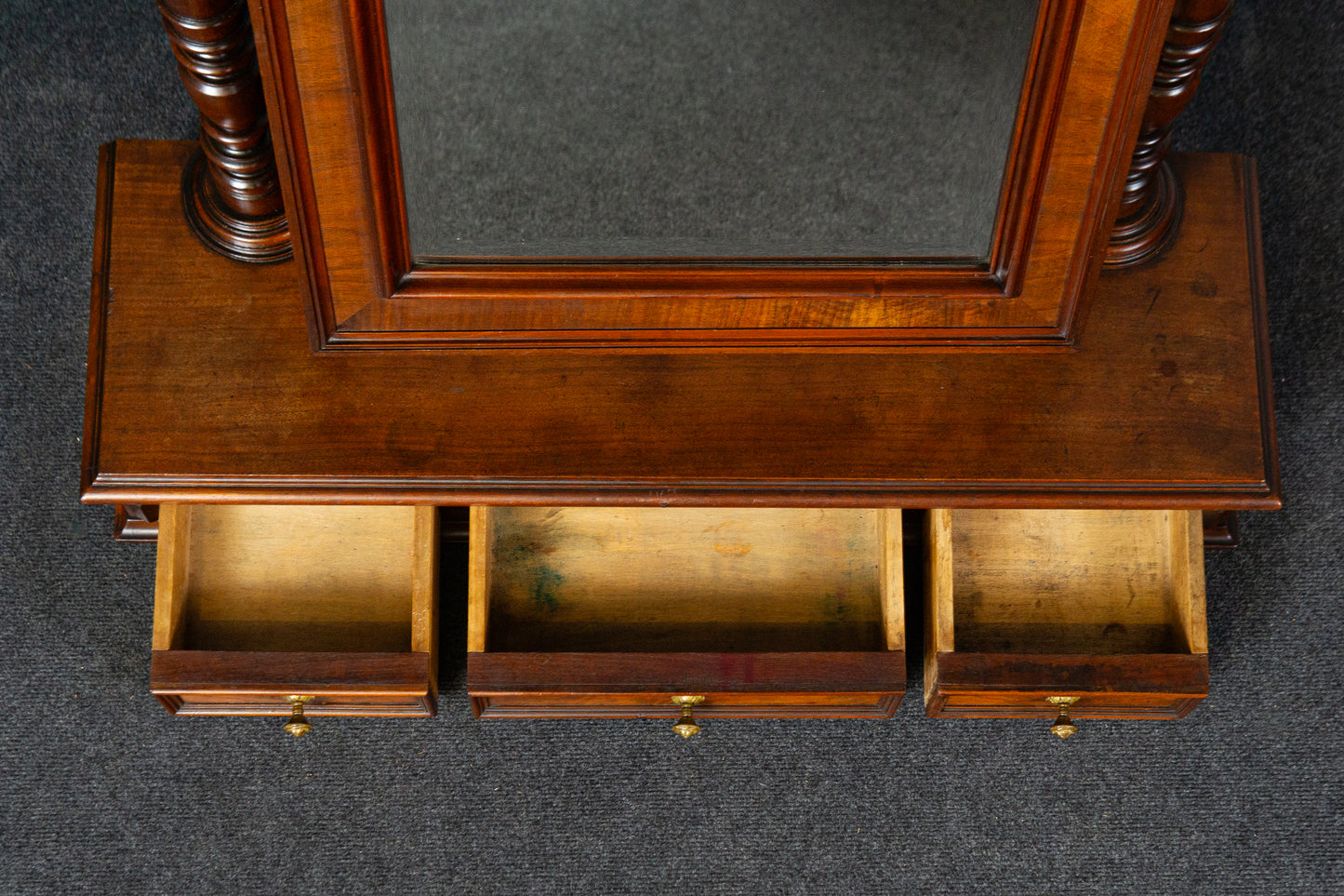 Praktischer Gründerzeit Spiegelaufsatz, zweite Hälfte des 19.Jahrhunderts - Kommode Schrank Regal Spiegel Mirror Alt Antik MÖBLINGER