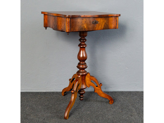 Beistelltisch Nähtisch Tisch Regal Kommode Vintage Alt MÖBLINGER 2412_0501