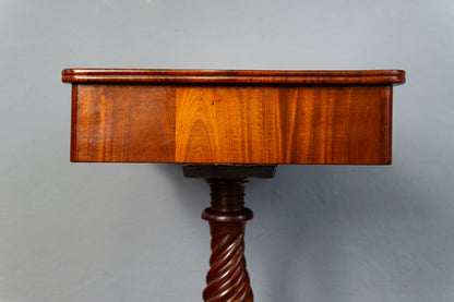 restau. Biedermeier Nähtisch Tisch Kommode Sekretär Antik MÖBLINGER 2412_0507
