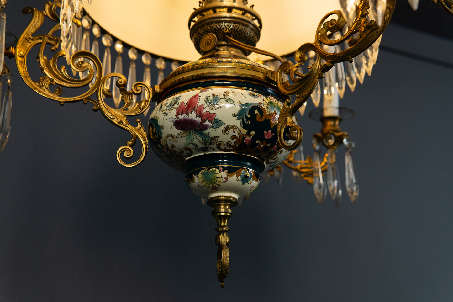 Deckenlampe Leuchte Vintage Lampee Leuchter alt antik MÖBLINGER 2412_0908