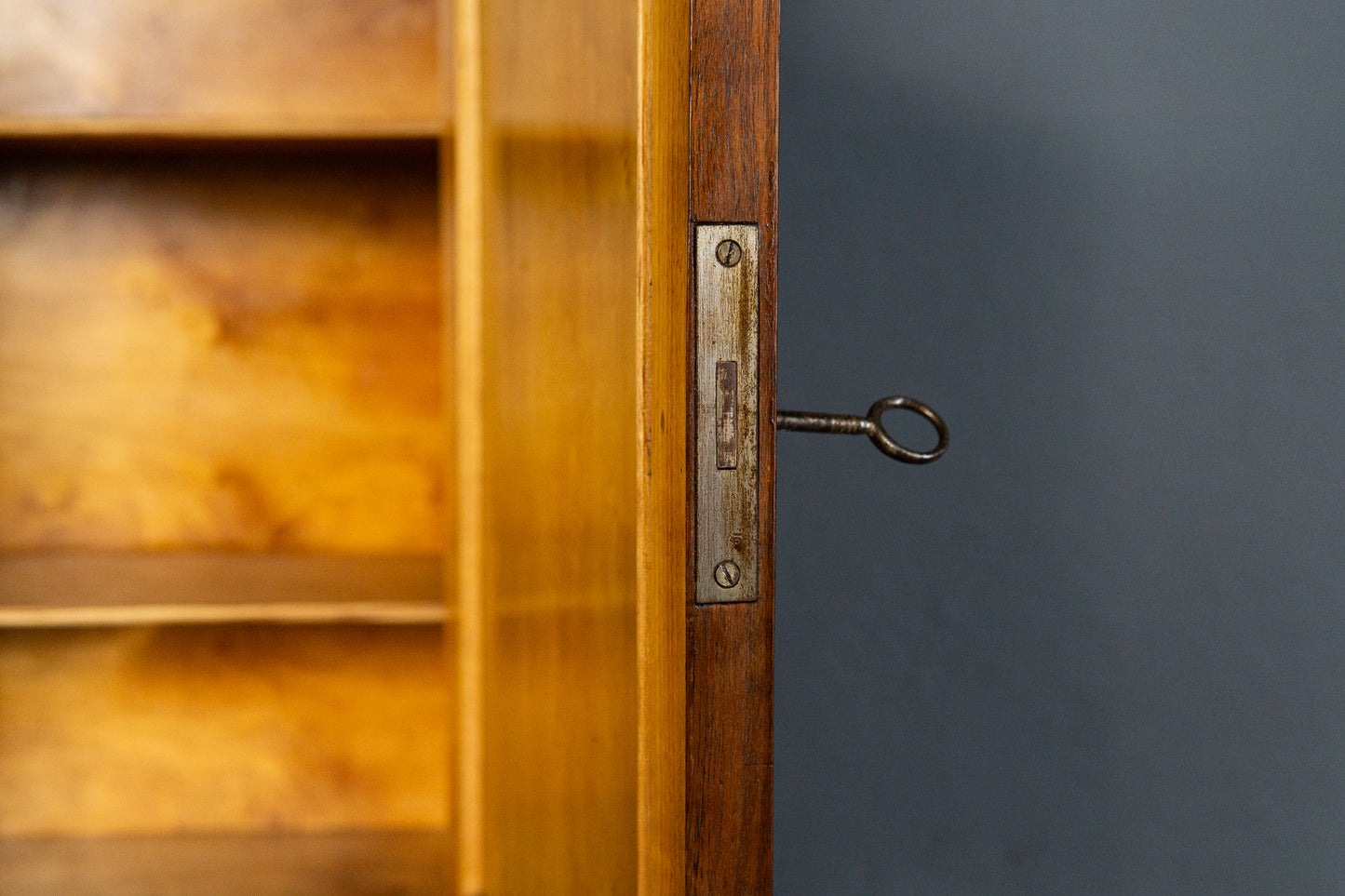 Antik Wandschrank Regal Vintage Kommode Schrank Alt MÖBLINGER 2412_1607