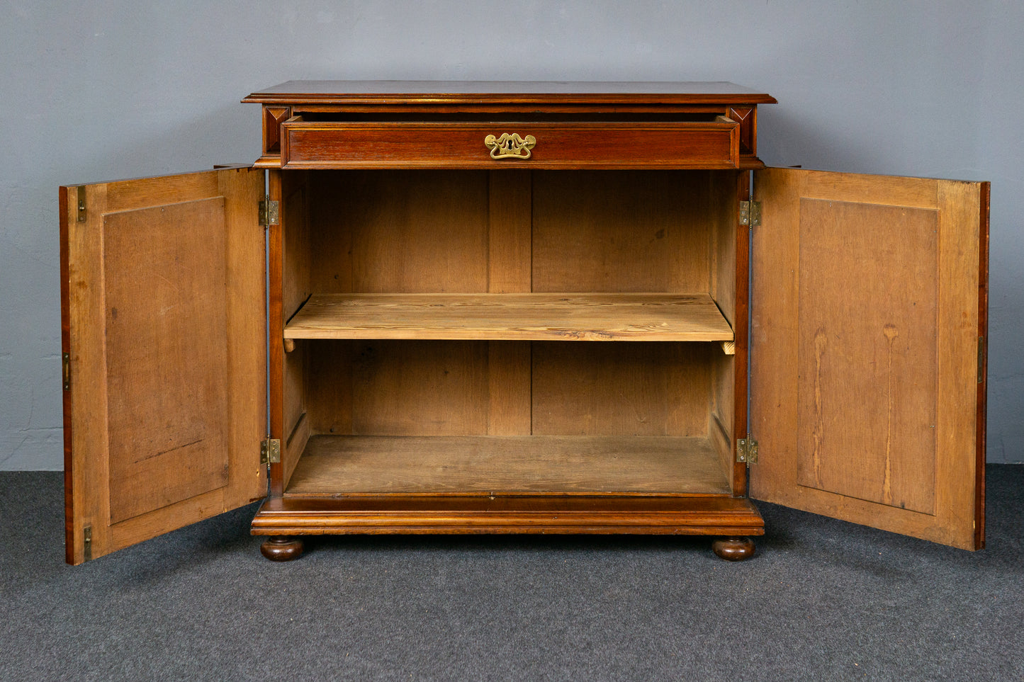 Antike Anrichte Schrank Sideboard Kommode Regal Konsole MÖBLINGER 2412_1705