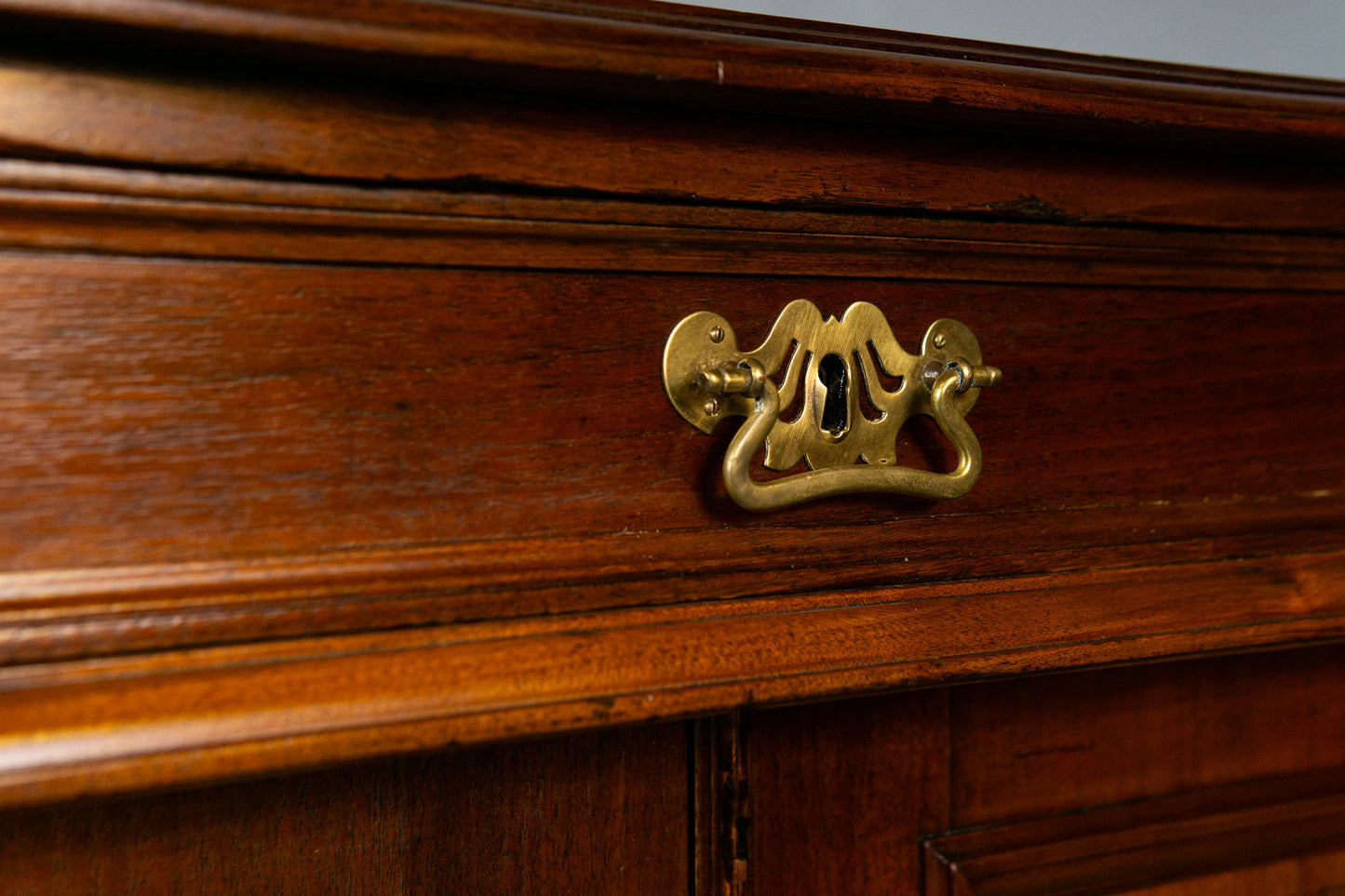 Antike Anrichte Schrank Sideboard Kommode Regal Konsole MÖBLINGER 2412_1705