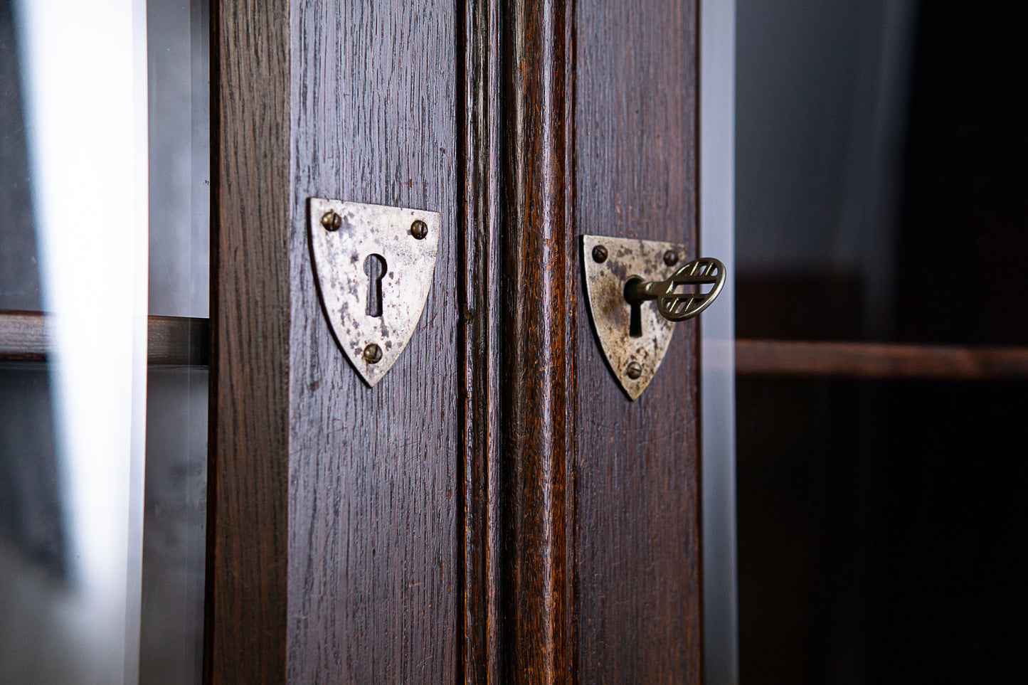 Bücherschrank Bank Regal Buffet Gotik Vitrine Alt Antik 2305_0802