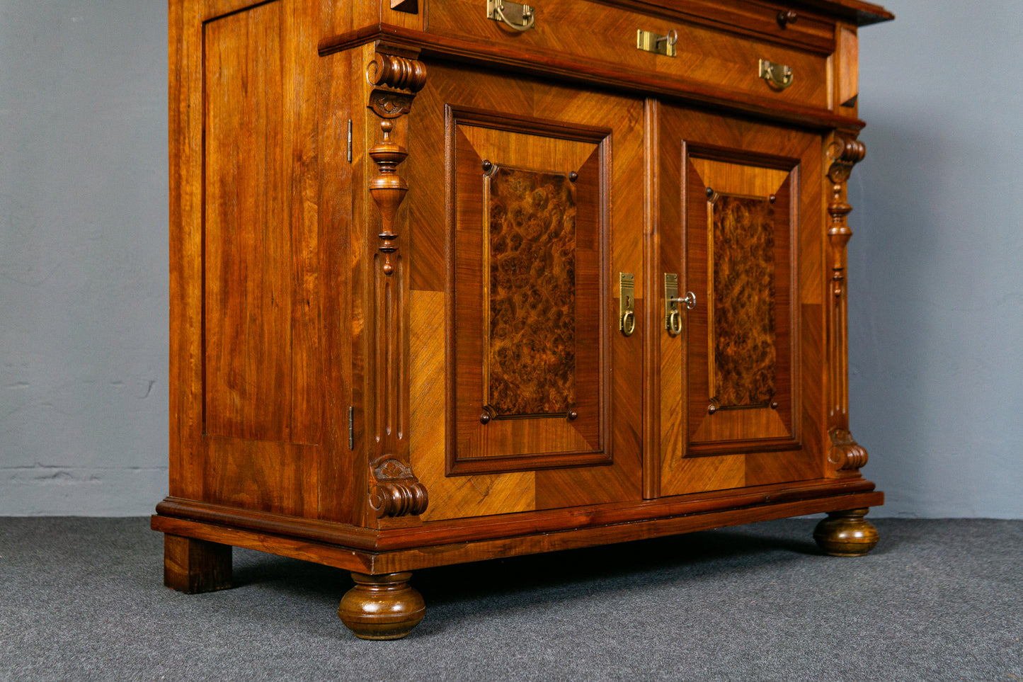 Antik Kommode Anrichte Buffet Schrank Regal Sideboard Alt MÖBLINGER 2412_1801