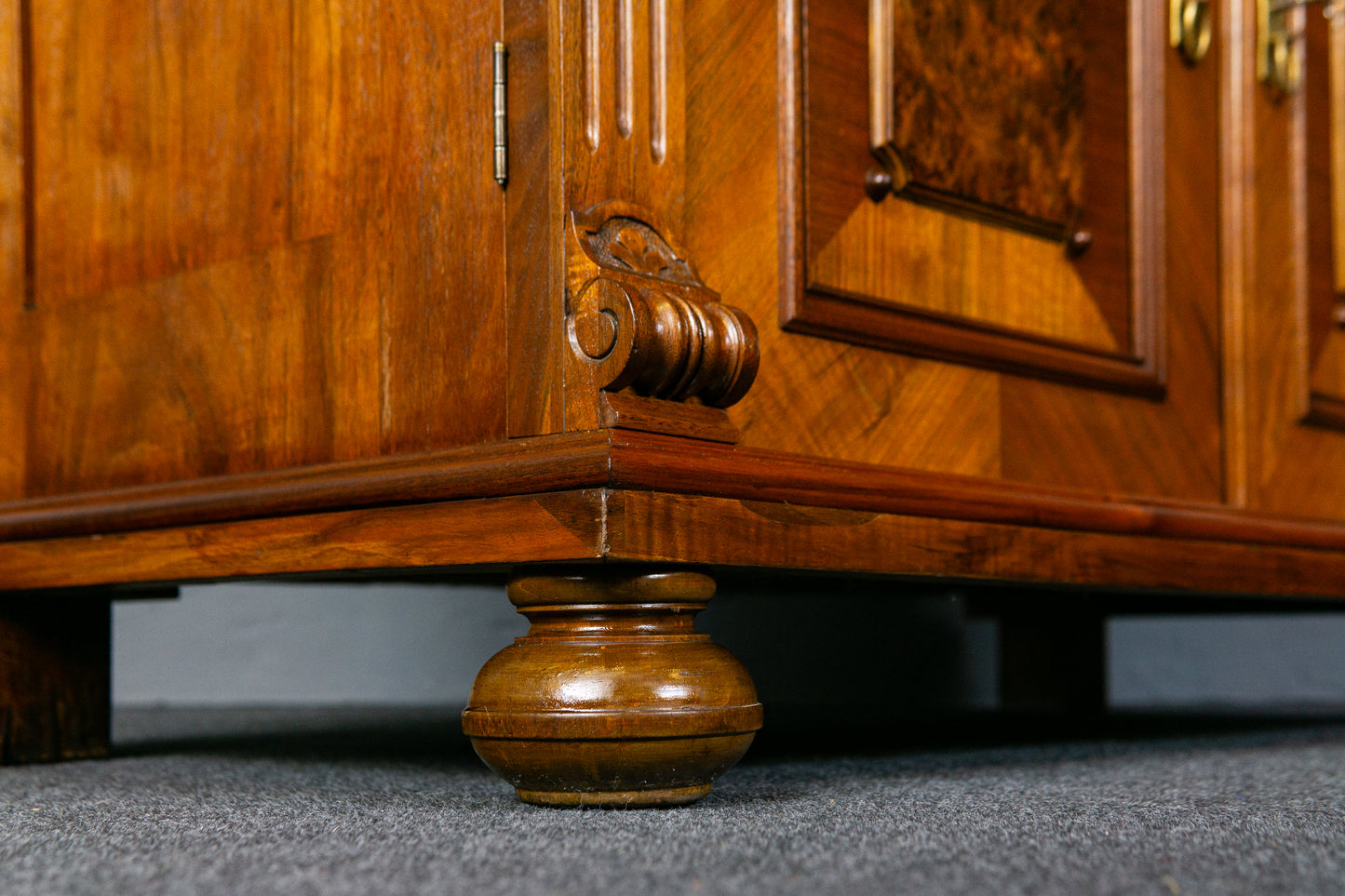 Antik Kommode Anrichte Buffet Schrank Regal Sideboard Alt MÖBLINGER 2412_1801