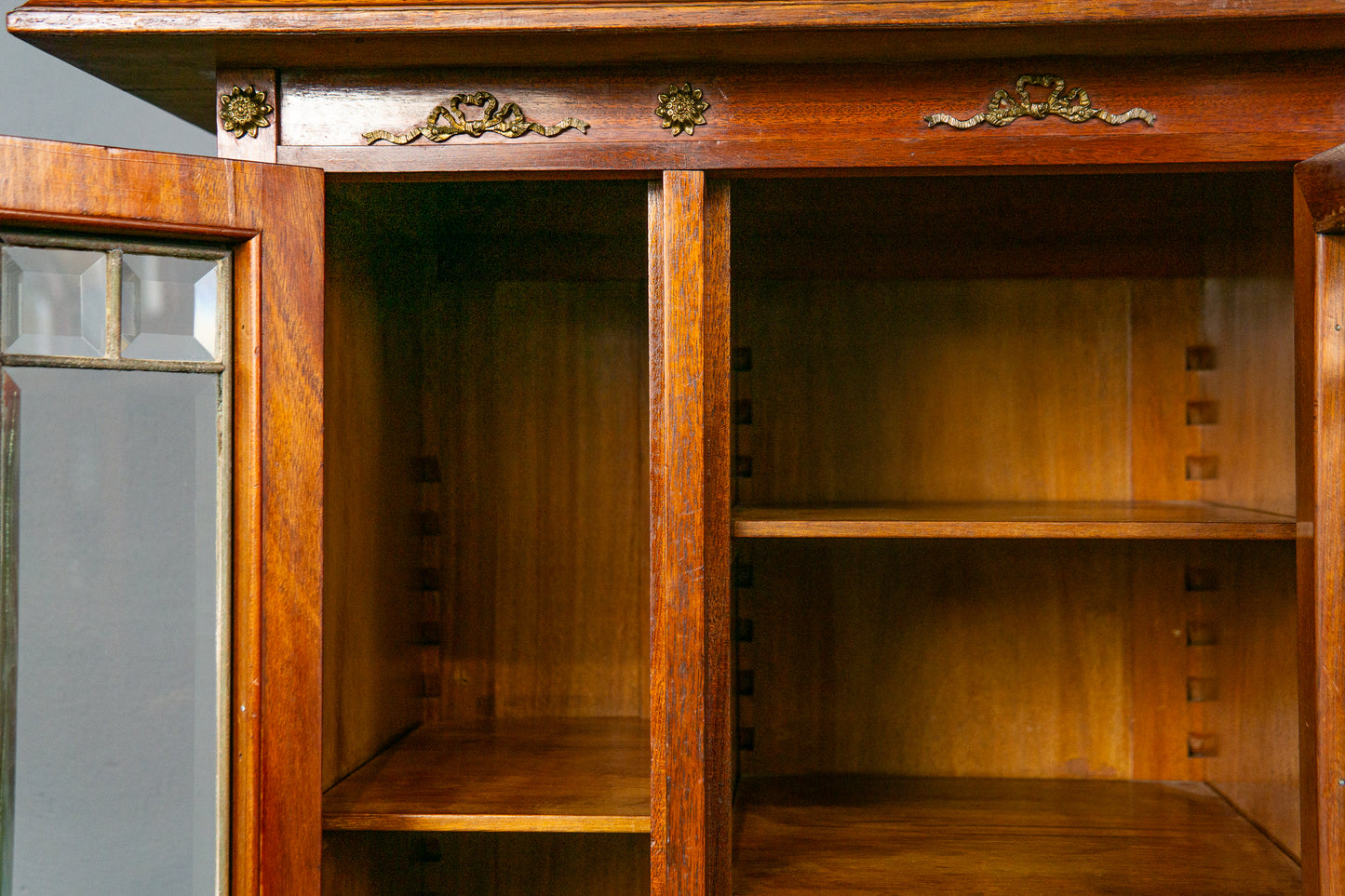 Antik Buffet Schrank Regal Vertiko Vintage Kommode Regal MÖBLINGER 2412_1804
