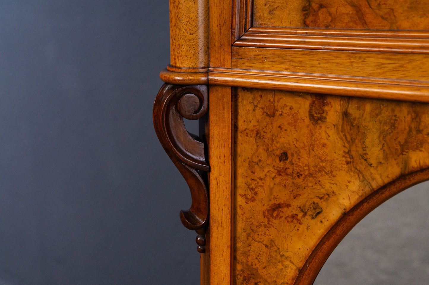 Antik Chr. Niederhöfer Vertiko Kommode Schrank Buffet Alt 2404_1502