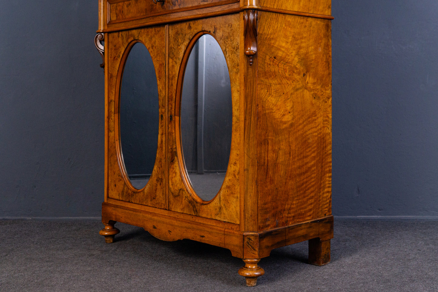Antik Chr. Niederhöfer Vertiko Kommode Schrank Buffet Alt 2404_1502