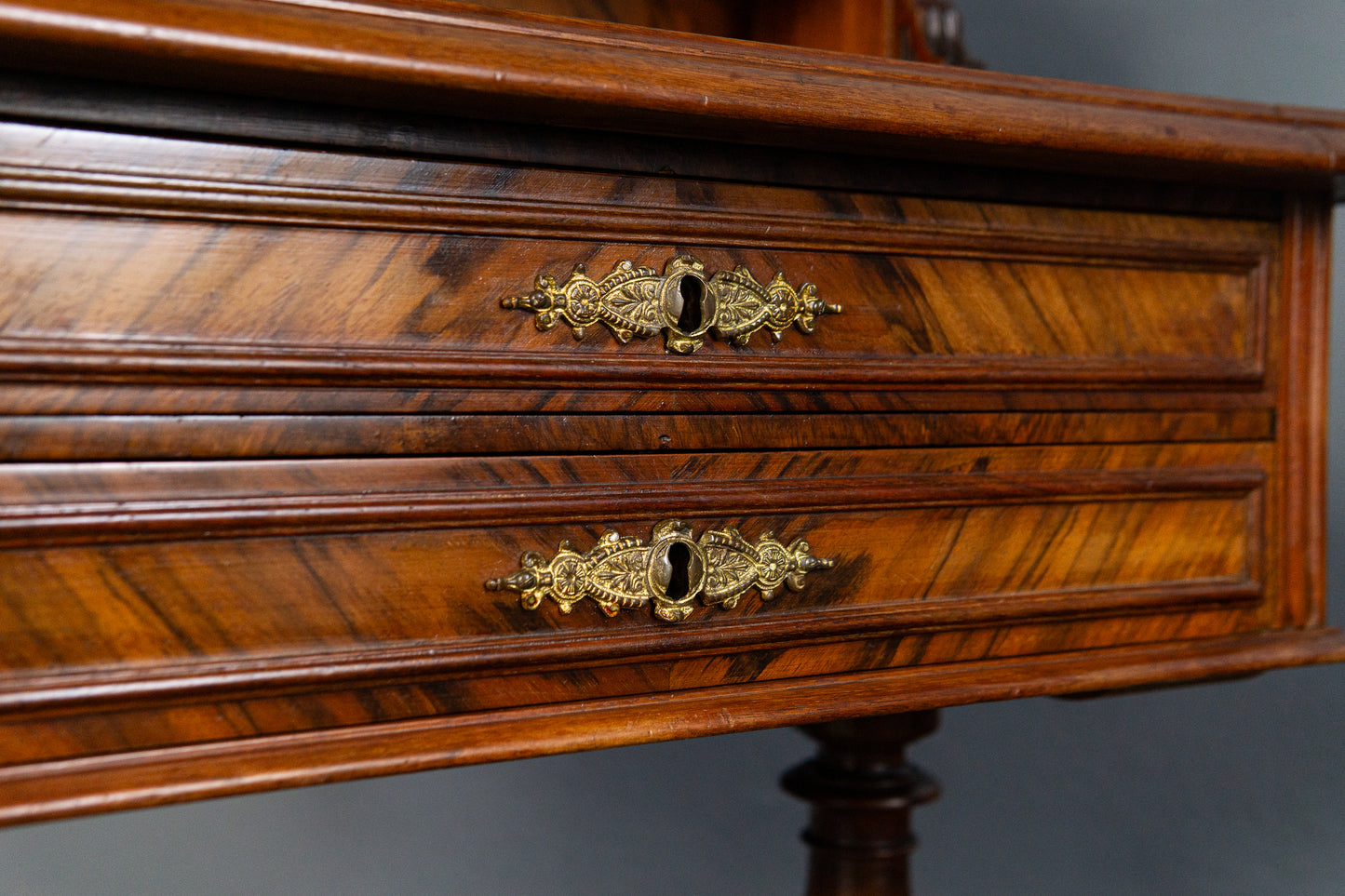 Antik Schreibtisch Nähtisch Sekretär Kommode Schrank Tisch MÖBLINGER 2412_1905