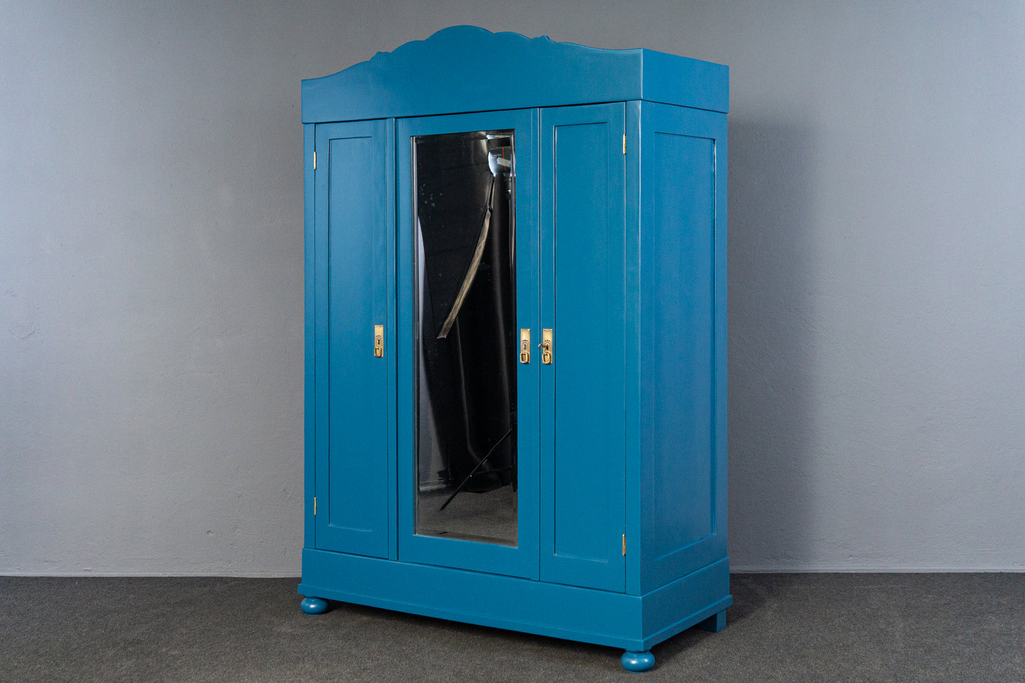 aufge. Vintage Kleiderschrank Schrank Kommode Antik Alt MÖBLINGER 2412_2304