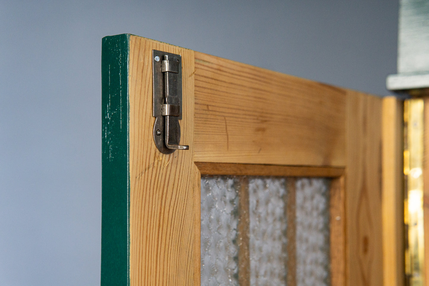 aufgearb. Schrank Vintage Garderobe Kommode Regal Antik MÖBLINGER 2412_2305