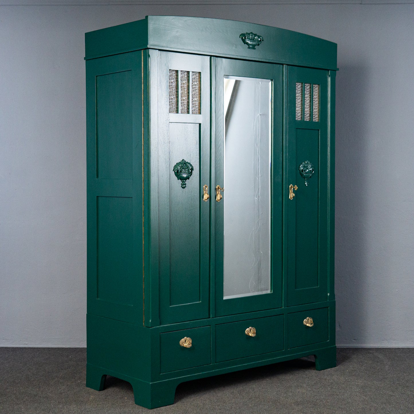aufgearb. Schrank Vintage Garderobe Kommode Regal Antik MÖBLINGER 2412_2305