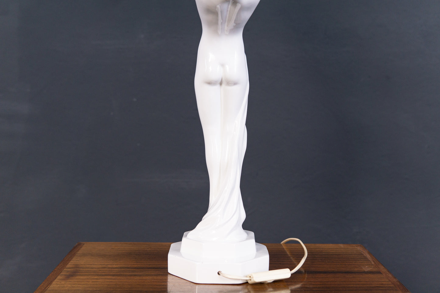 Tischlampe Leuchte Licht Lampe Statue Skulptur Porzellan 2307_0604