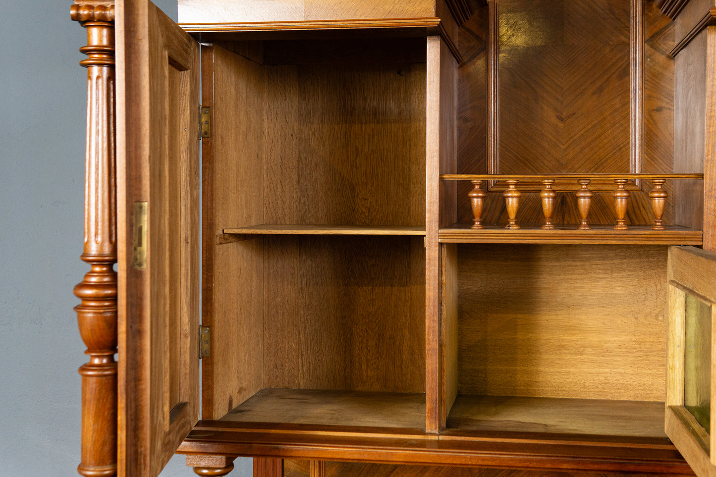 restau. Antik Buffet Anrichte Schrank Regal Alt Kommode MÖBLINGER 2501_1603